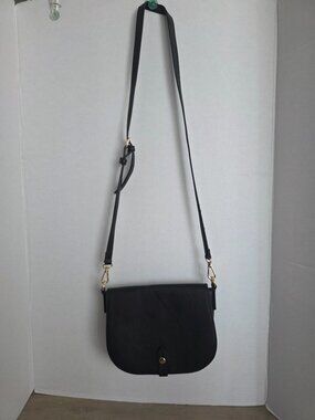Black Saddle Crossbody Bag